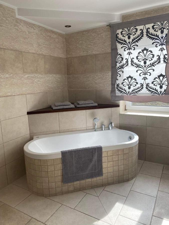 Appartamento Apartament Elk Centrum Esterno foto